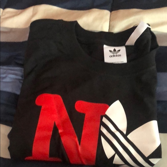 Adidas t shirt - Picture 1 of 6
